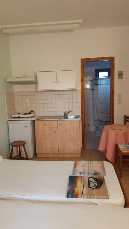 Apartamento Esperides Batsi Exterior foto
