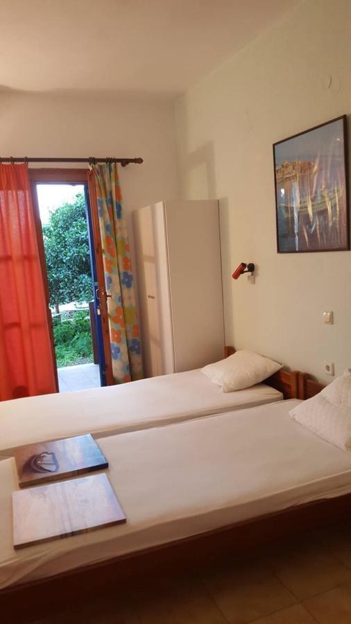 Apartamento Esperides Batsi Exterior foto